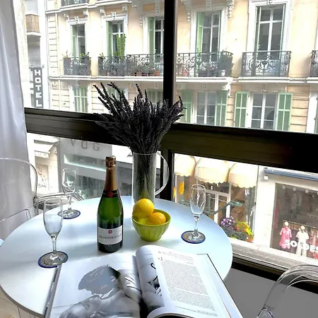 Rue D'antibes - 2 Minutes Walk From Beach, Palais Des Festivals, Boulevard De La Croisette - Free Parking - Gray D'albion Appartamento Cannes
